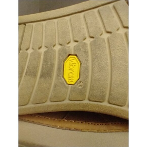 UGG Australia Reefton Slip On Shoes Mens 11 Leather Tan Vibram Soles Loafers - Picture 4 of 11